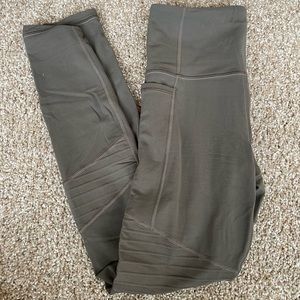 Green Athleta leggings with pockets.  Full length